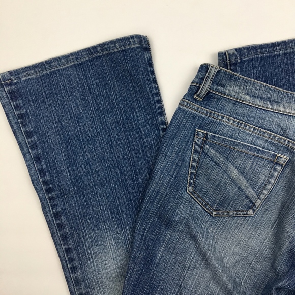 ELIE TAHARI Medium Wash Flare Jeans Size 8 - Picture 5 of 8